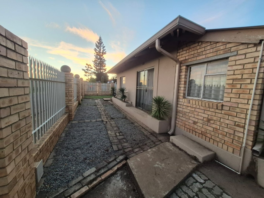 2 Bedroom Property for Sale in Collerville North West